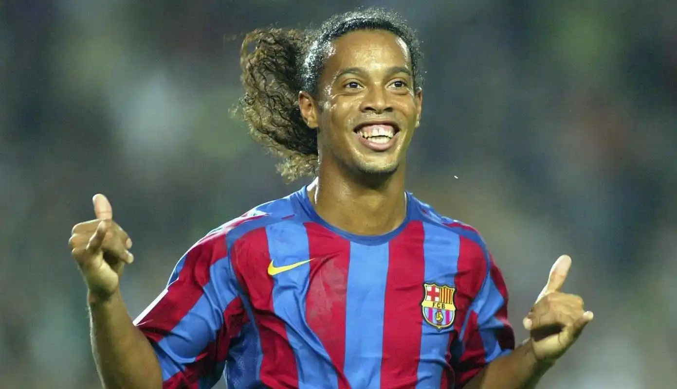 天空体育伊萨克已抵达纽卡训练基地，将进行单独训练／恢复.